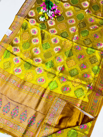 Kashmiri Emporims saree