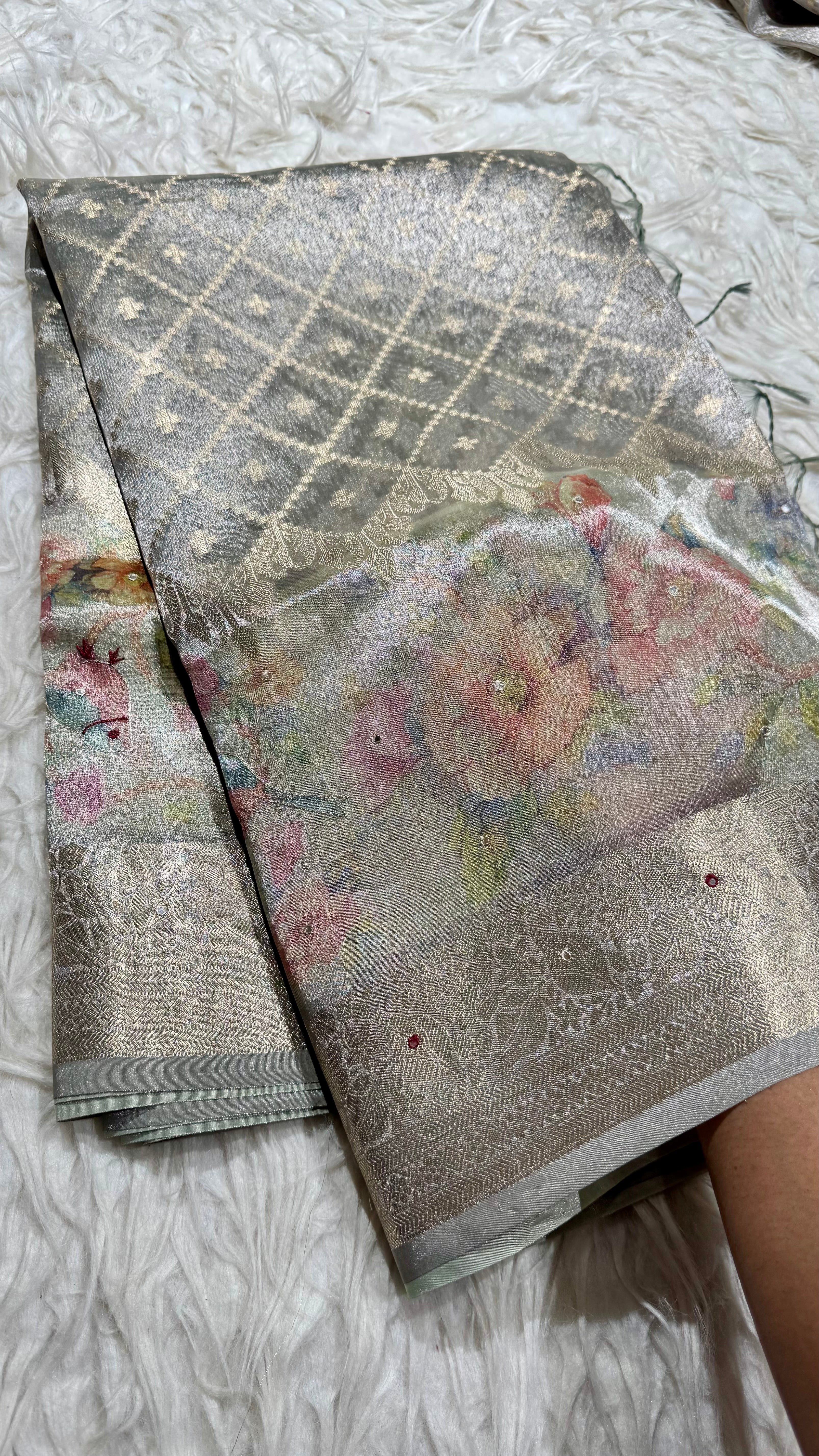 Soft Tissue Saree