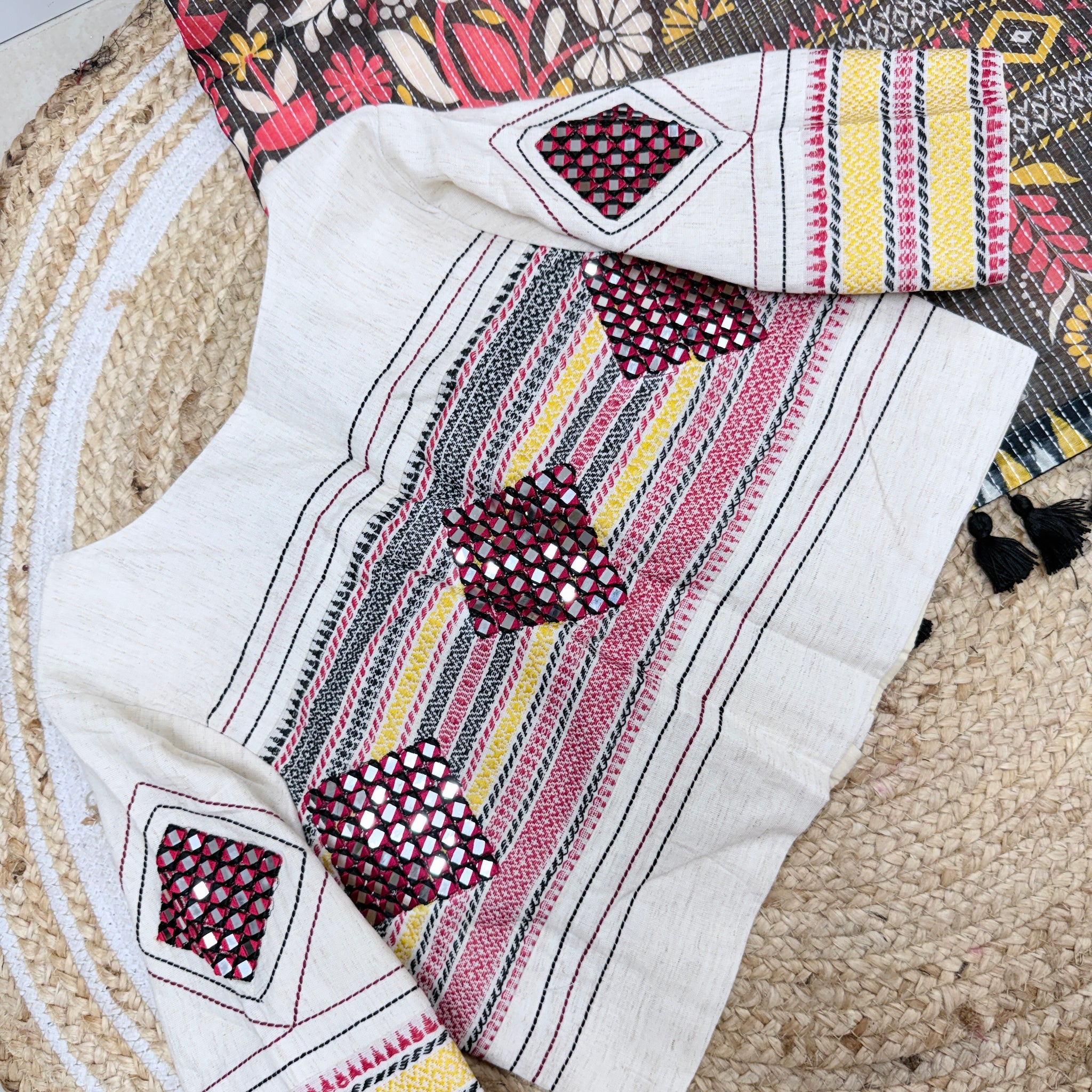 Kadhi Lenin Saree with adjustable blouse (S To XL)