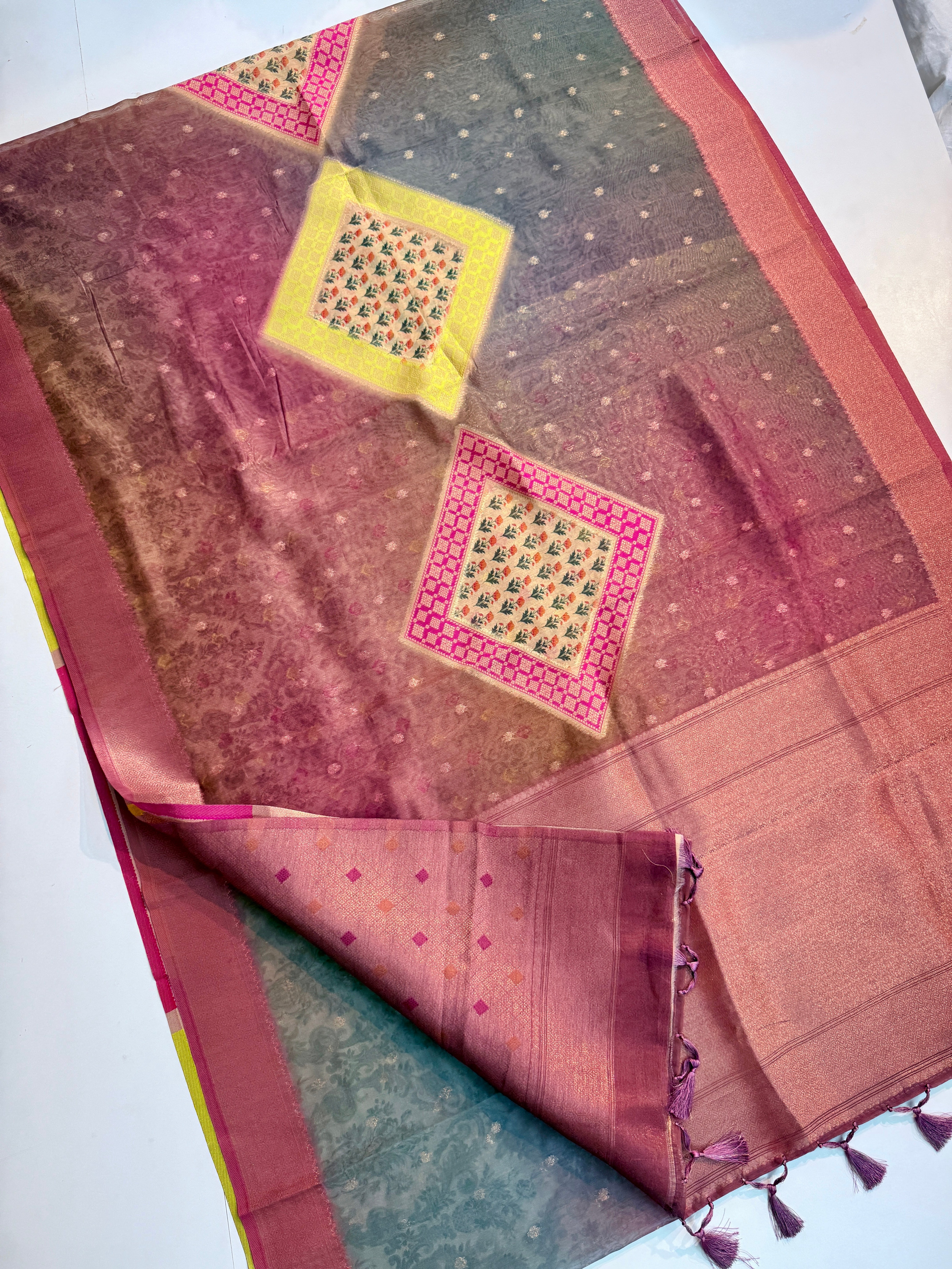 Position Print Sarees Softkora With Banarasi Weving