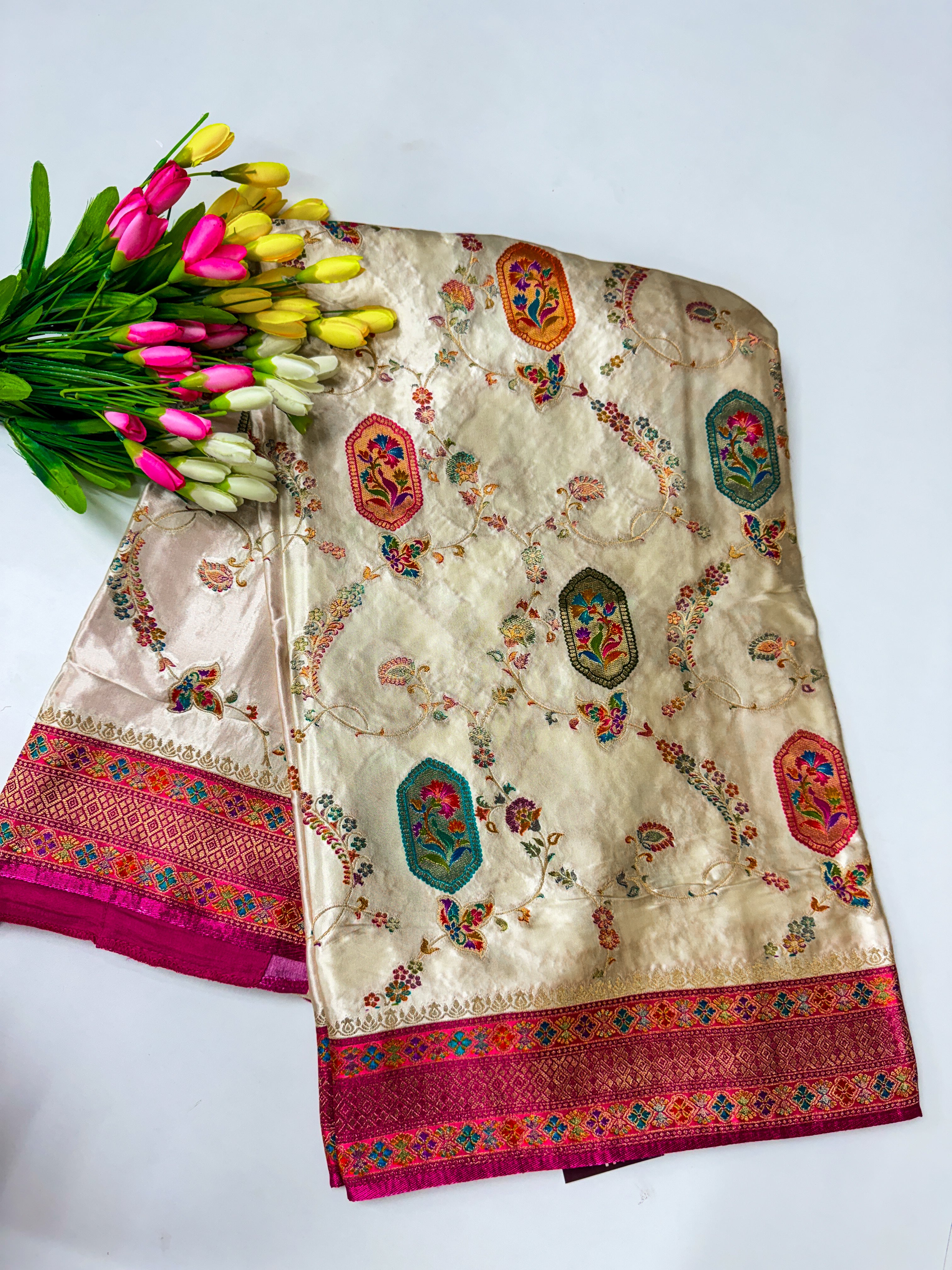 Kashmiri Emporims saree