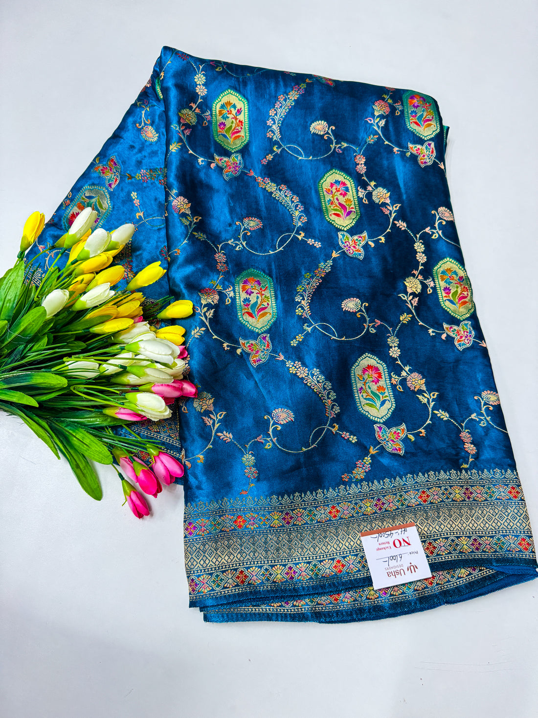 Kashmiri Emporims saree