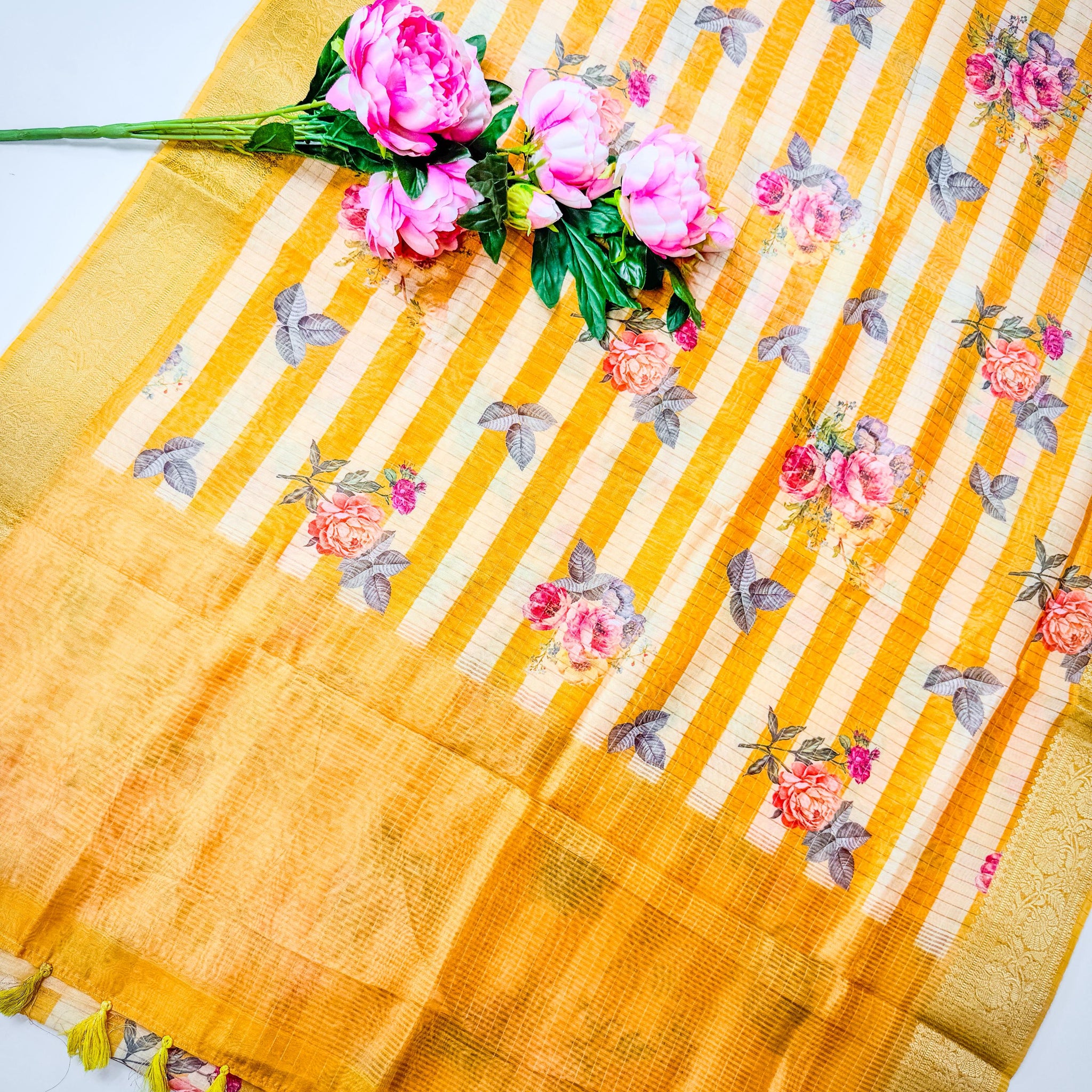 Chenderi with soft lenine saree