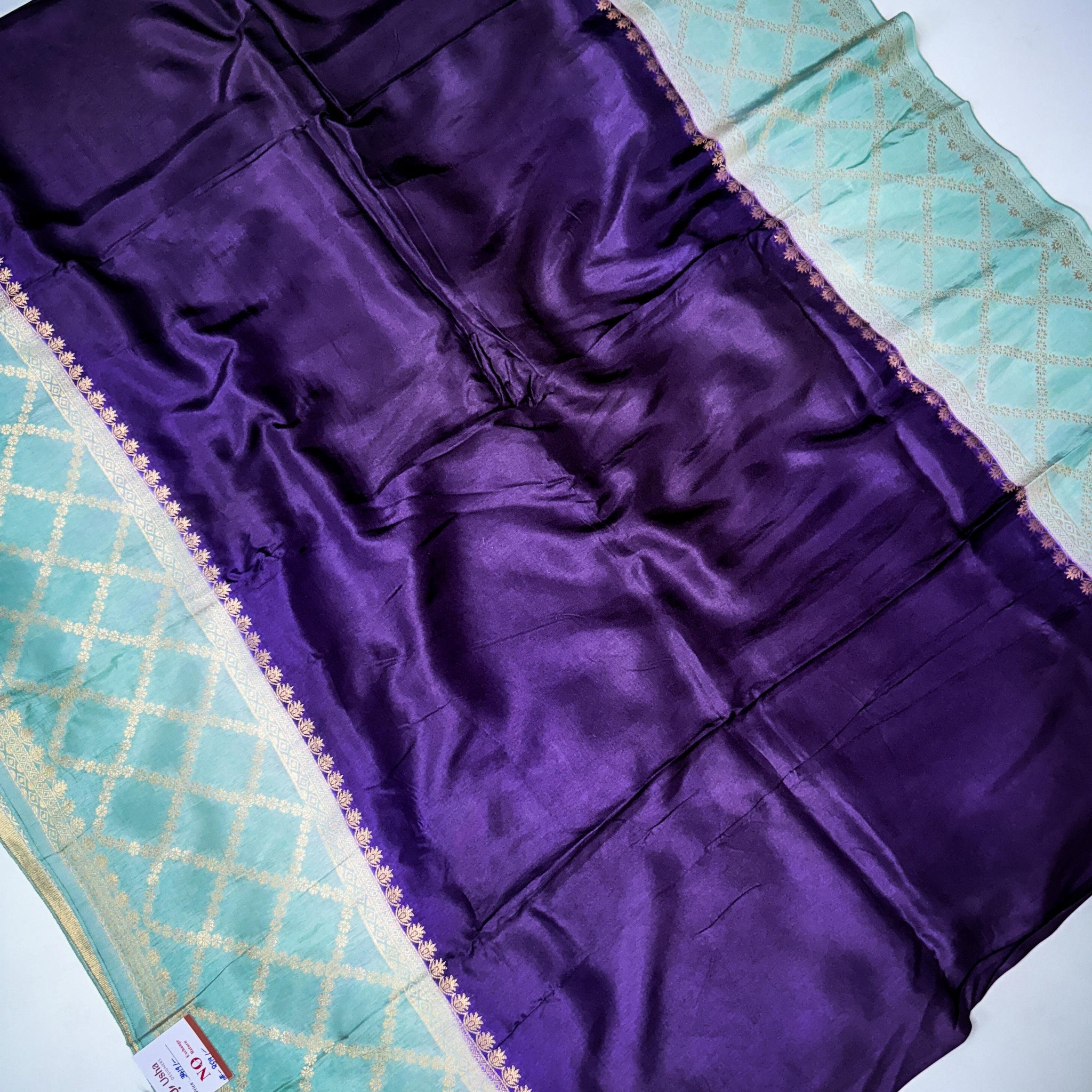Pure dola benarasi wewing Saree