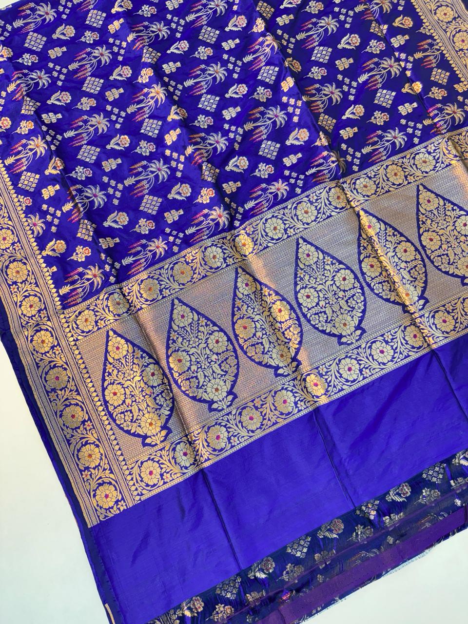 Premium Pure Handwoven Banarasi Saree