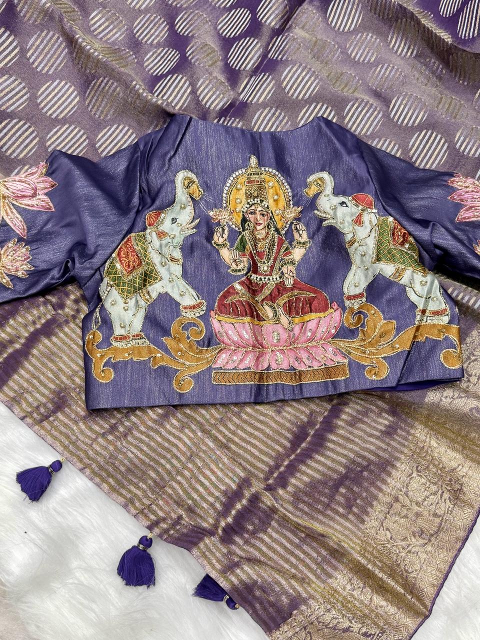 Benarasi Tissue With Tough Weaving Saress