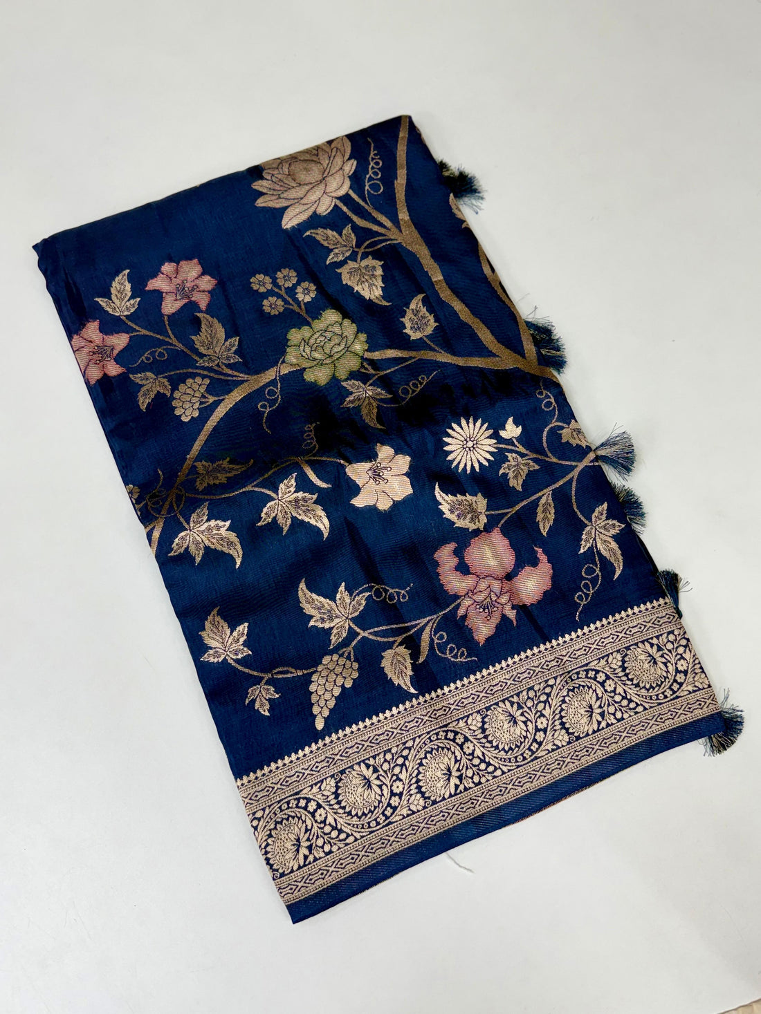 Russiasn Benarasi saree