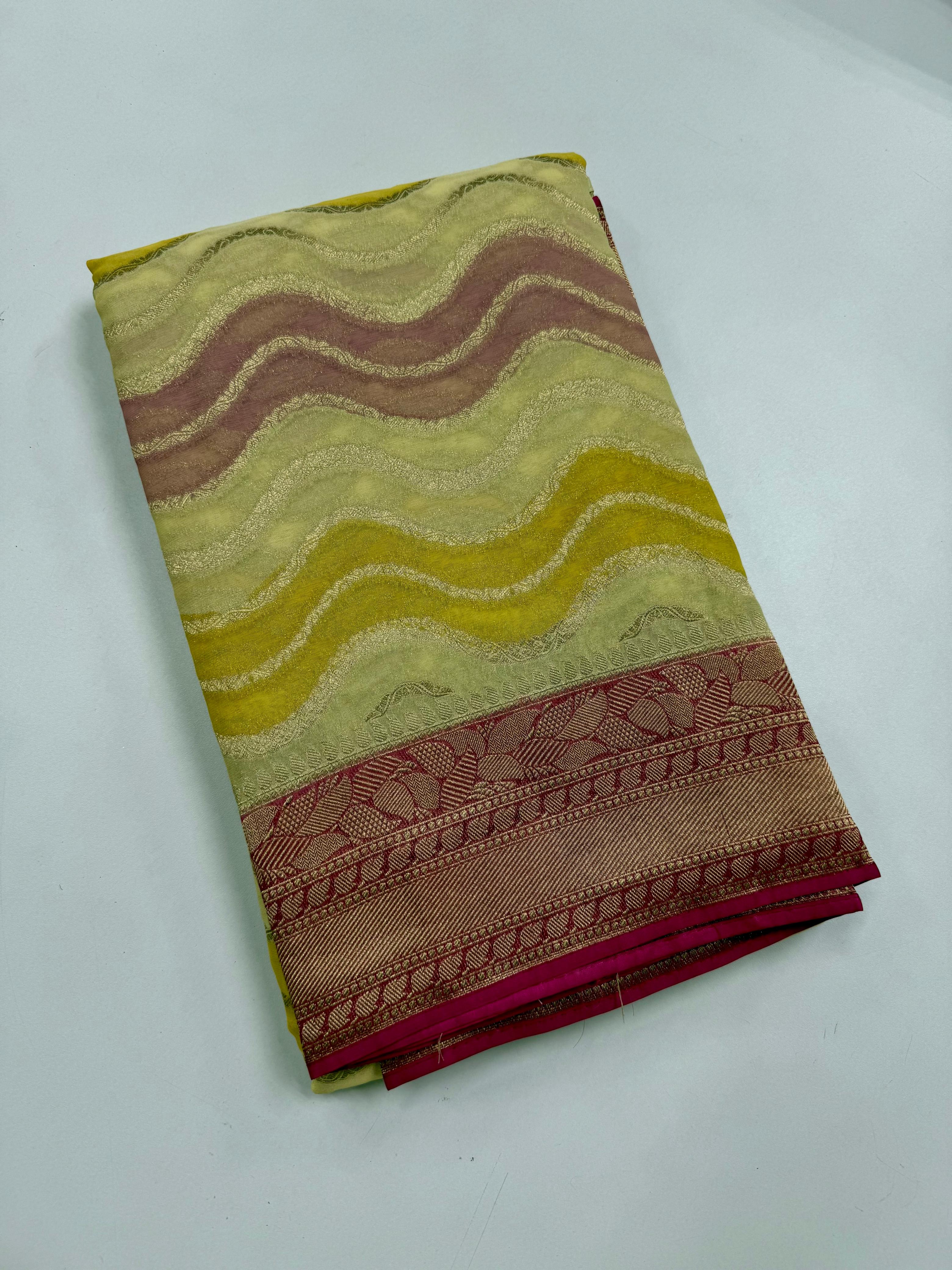 High Premium Georgette Rankad Saree