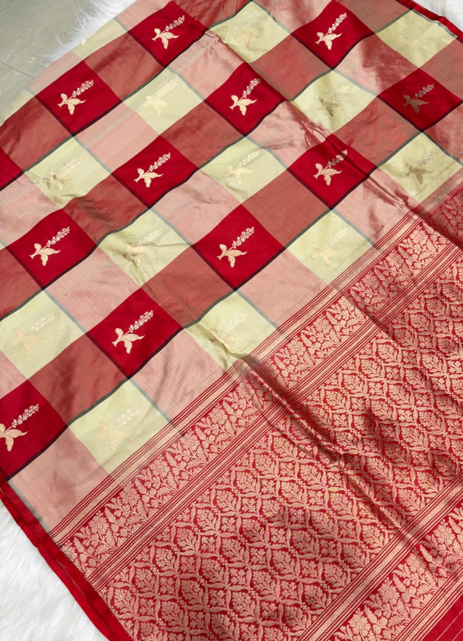 Pure Handloom Benarasi Saree With Kaduva Weaving