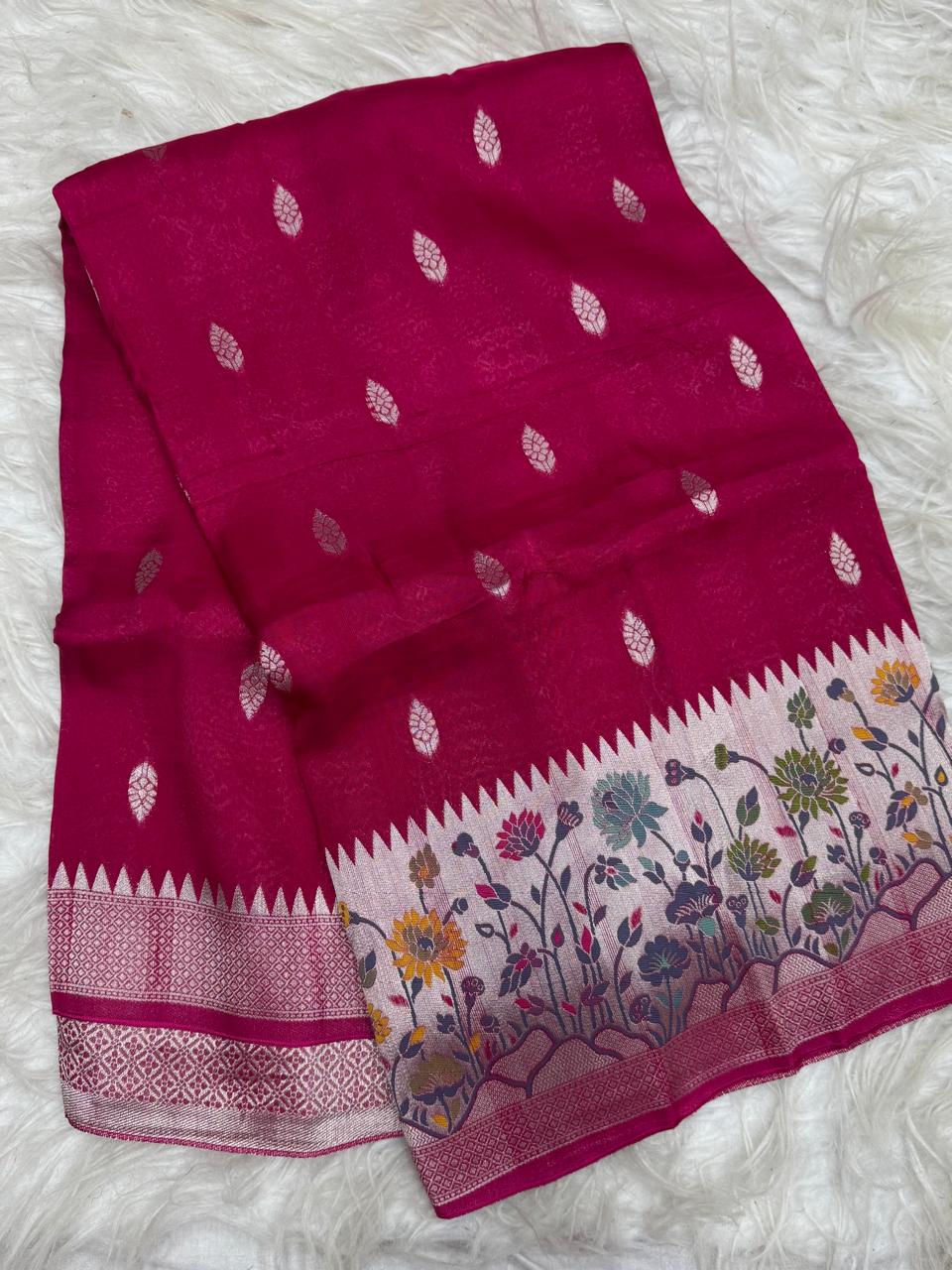 20 COUNT GEORGETTE MATKA TUSSER SAREE