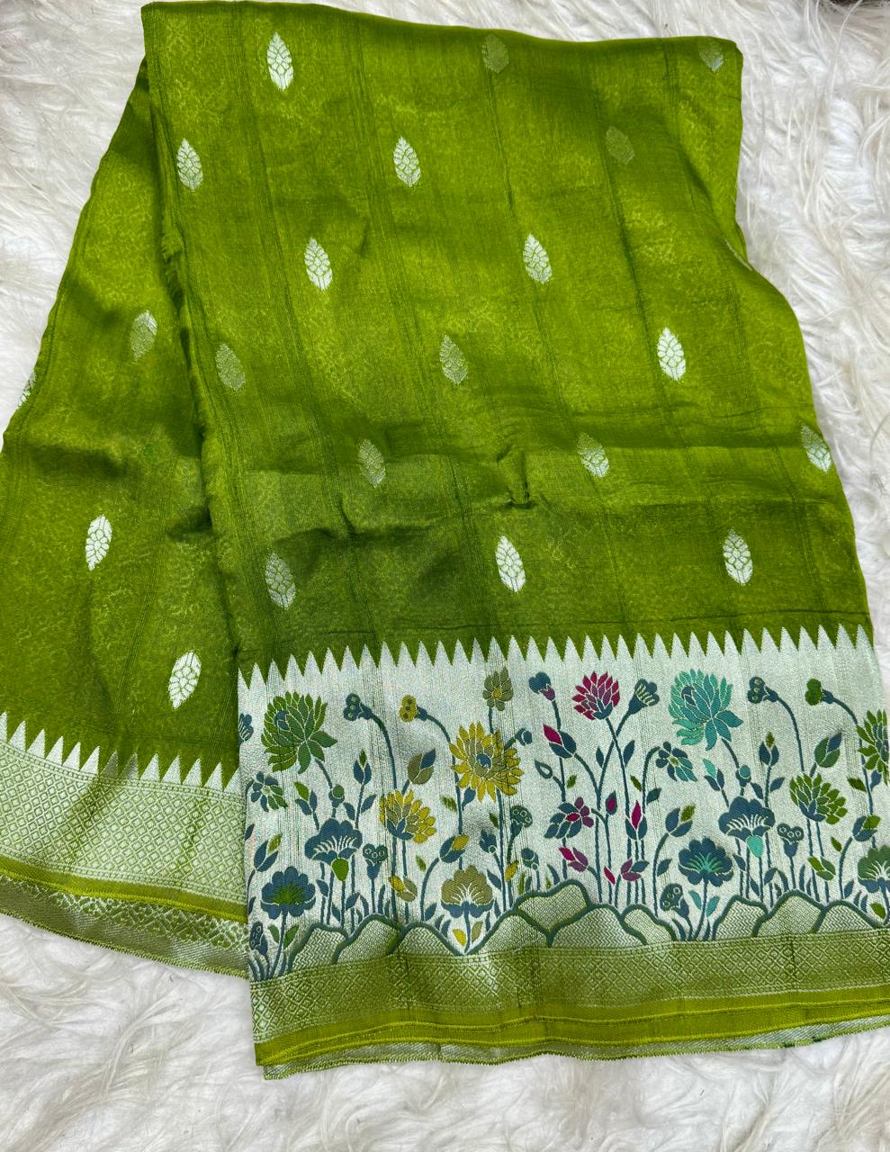 20 COUNT GEORGETTE MATKA TUSSER SAREE