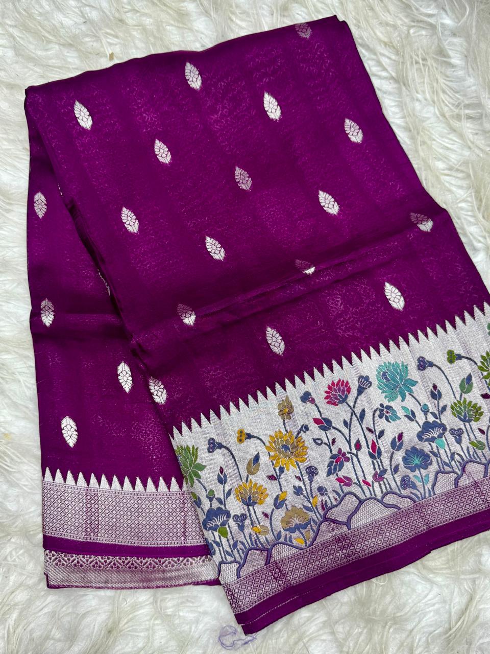 20 COUNT GEORGETTE MATKA TUSSER SAREE