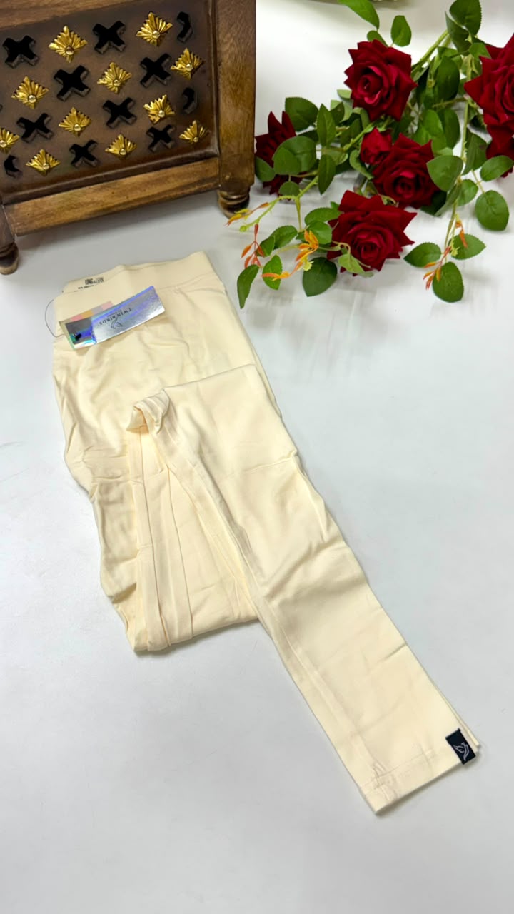 Ladies Chudidhar Leggings (L) Size