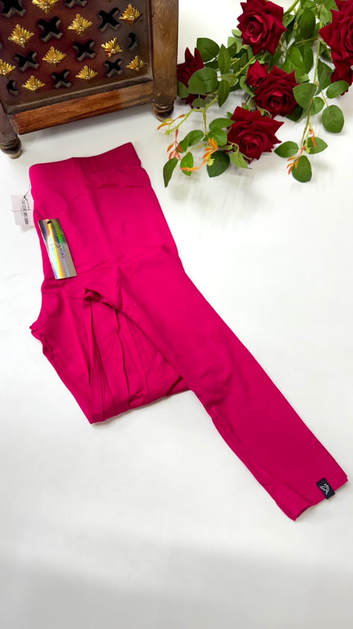 Ladies Ankle Leggings (M) Size