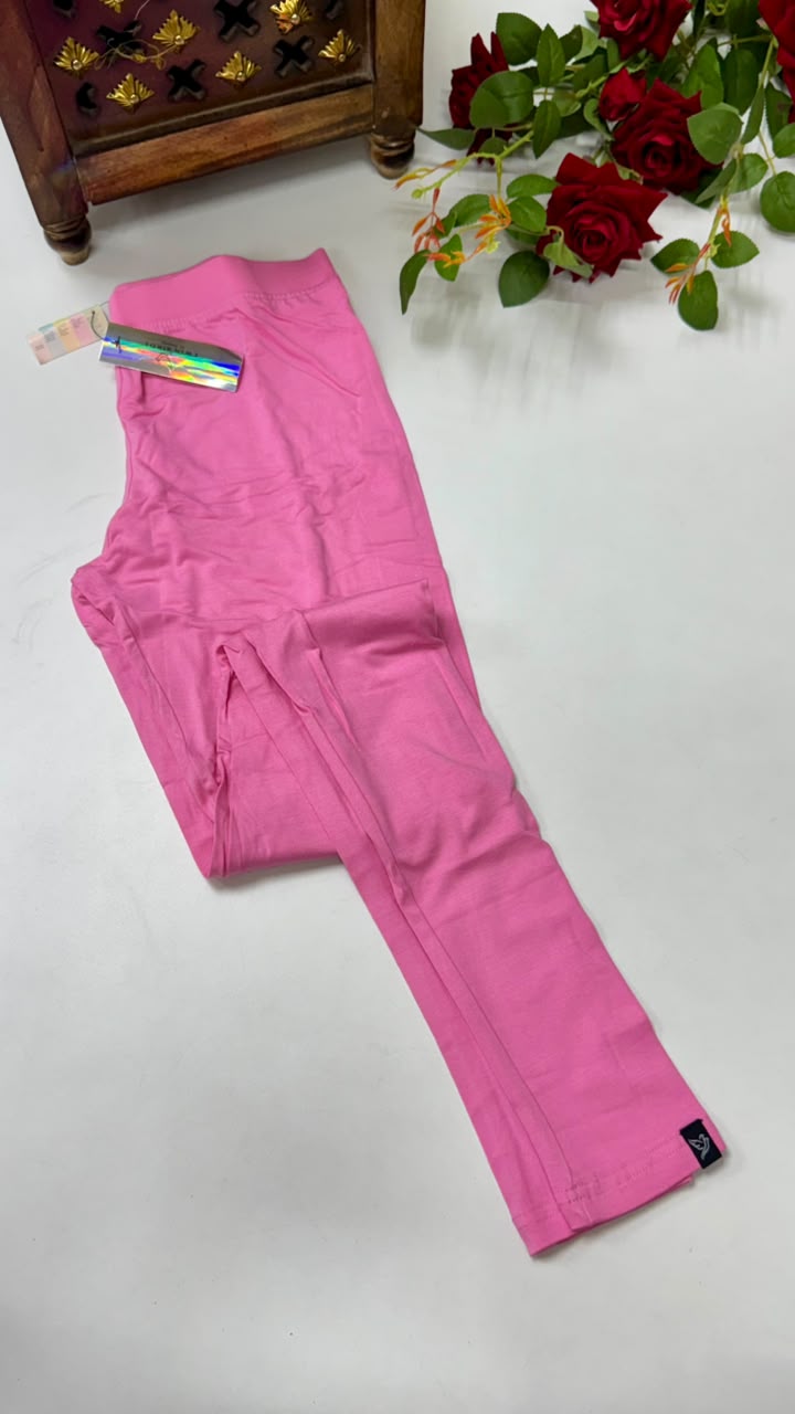 Ladies Chudidhar Leggings (M) Size
