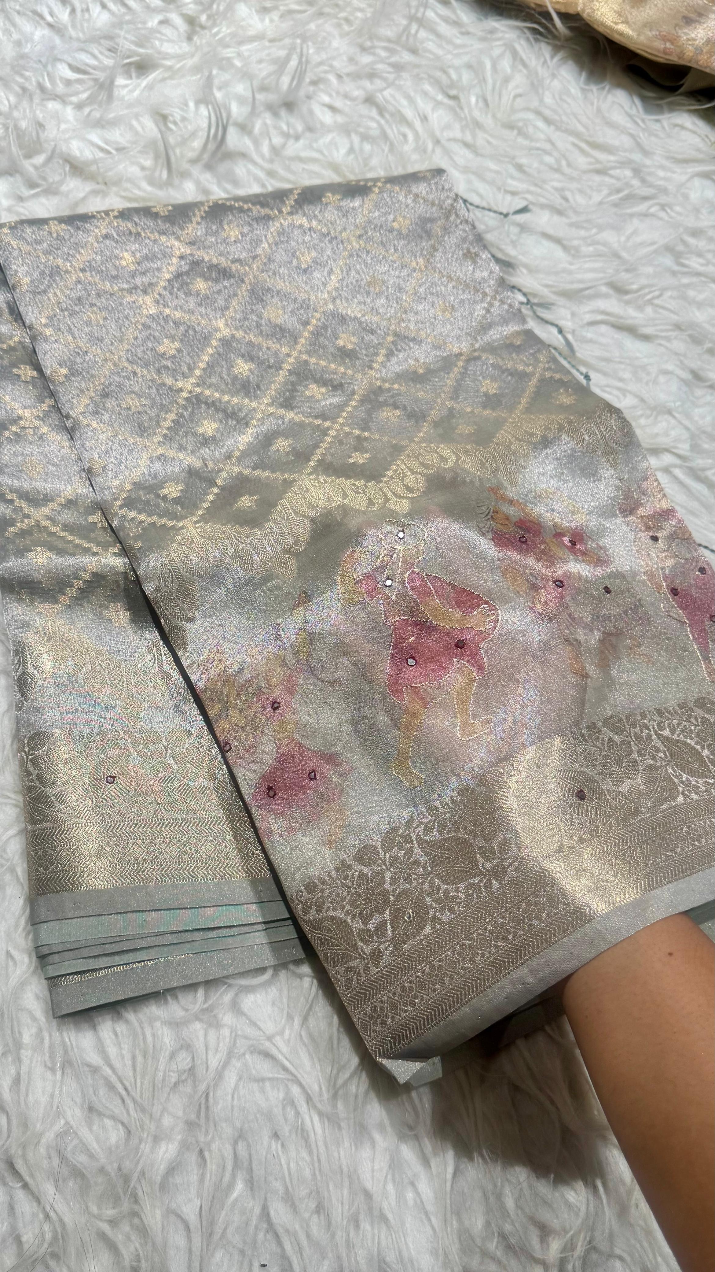 Soft Tissue Saree