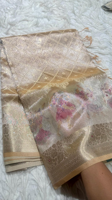 Soft Tissue Saree