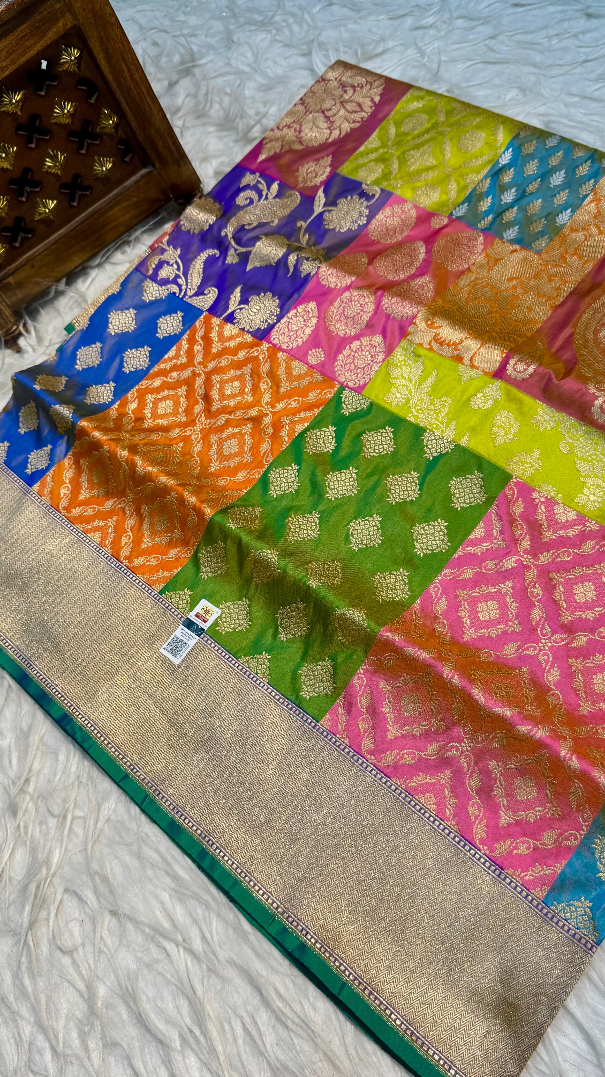 Handwoven Pure Silk With Pure jari [Neeta Ambani Saree]