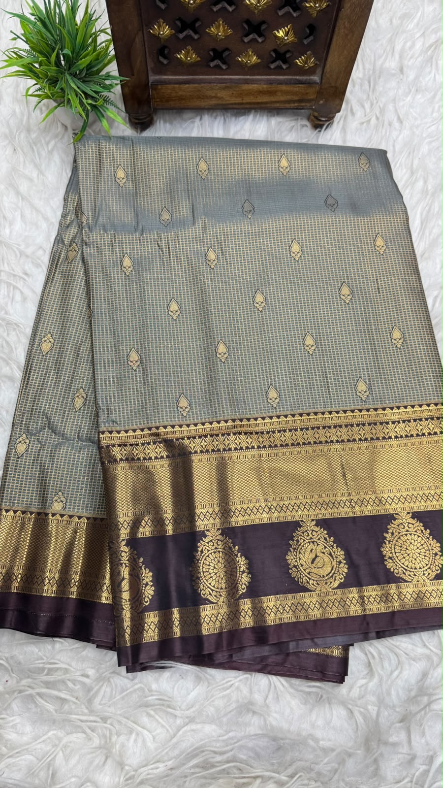 Double Ratium Dharmavaram Pattu Saree