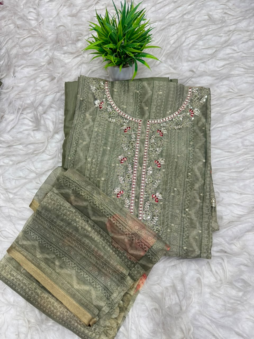 3 Piece Set Dress Material