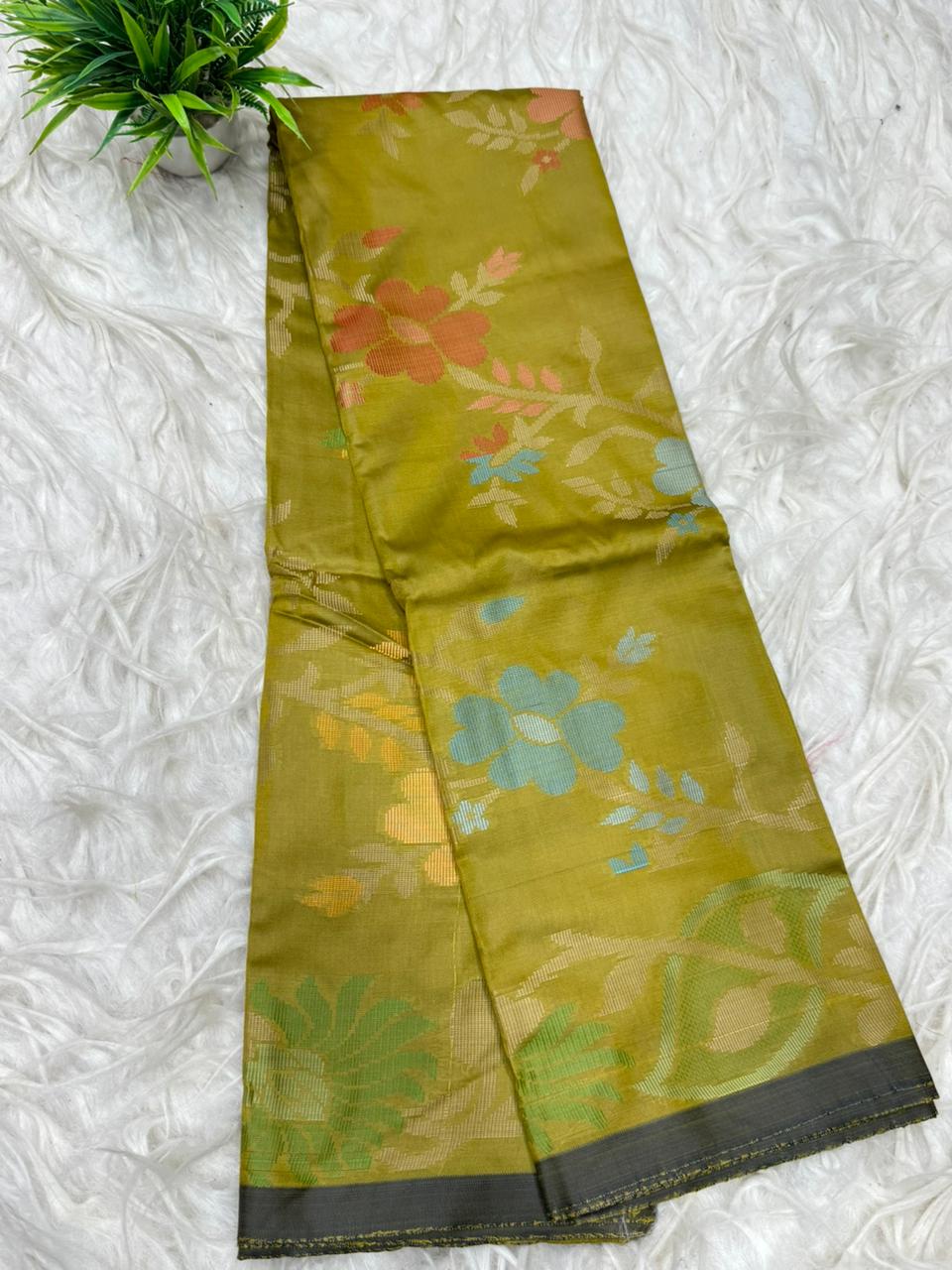 kolkata pattu saree