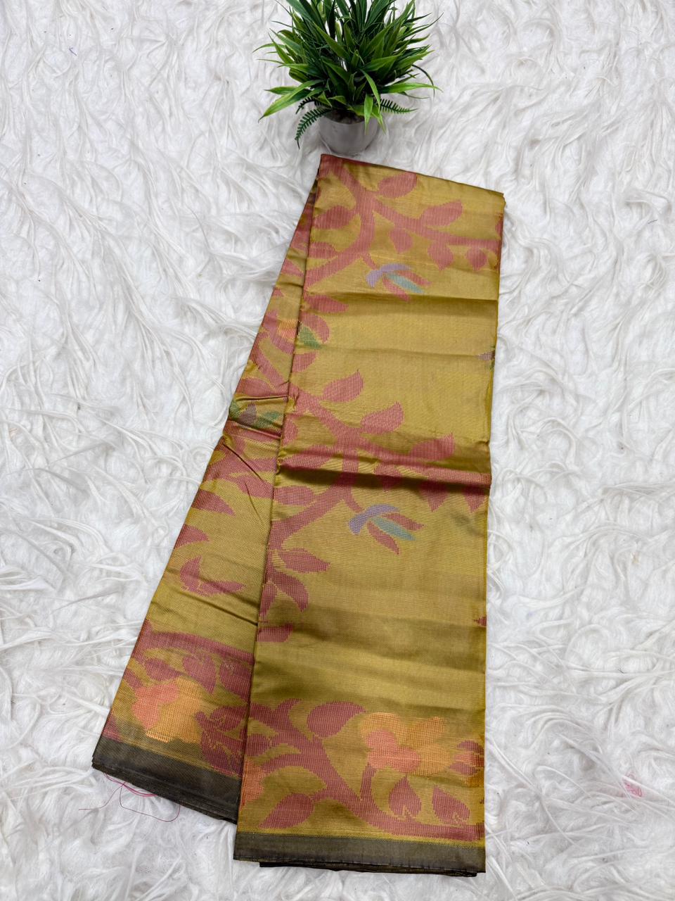 Kolkata Pattu Saree