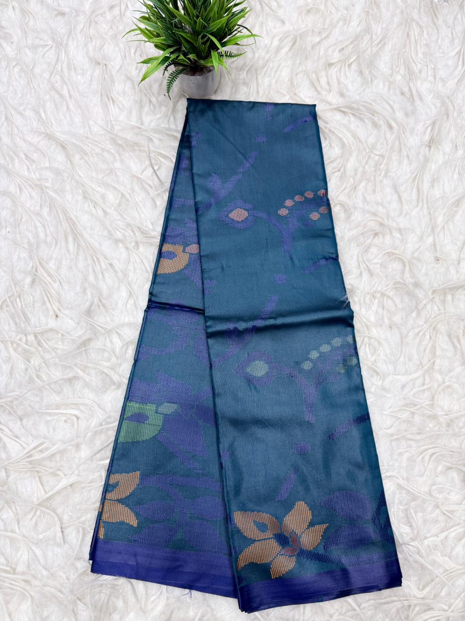 Kolkata Pattu Saree