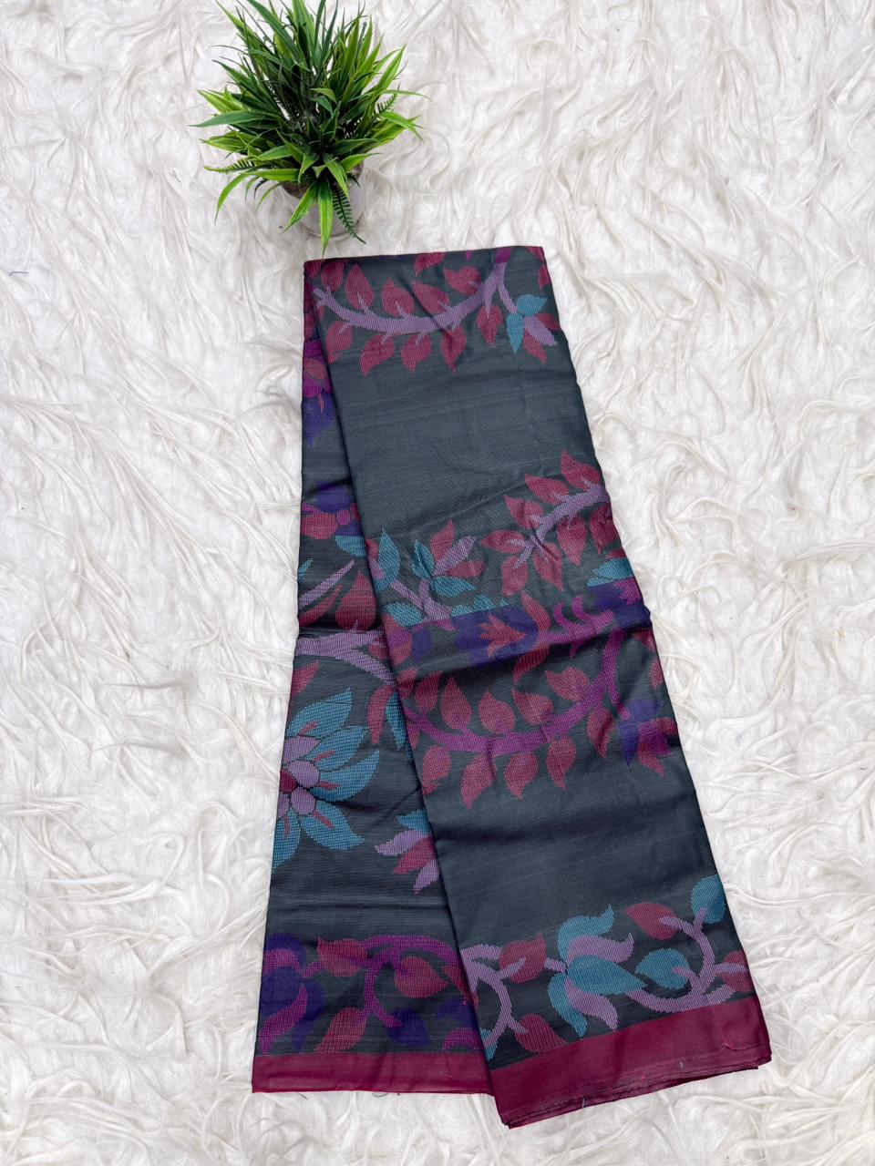 Kolkata Pattu Saree