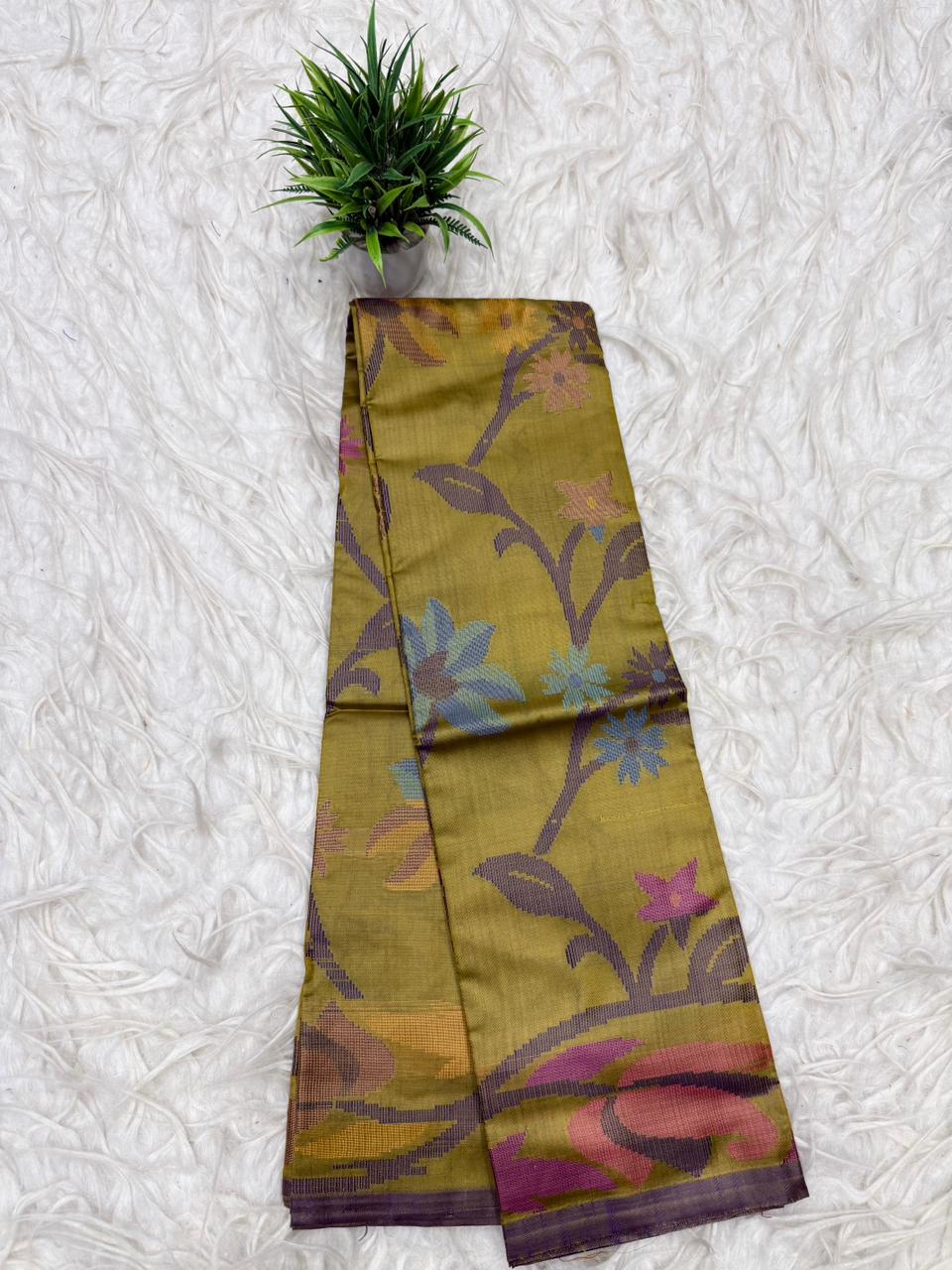 Kolkata Pattu Saree