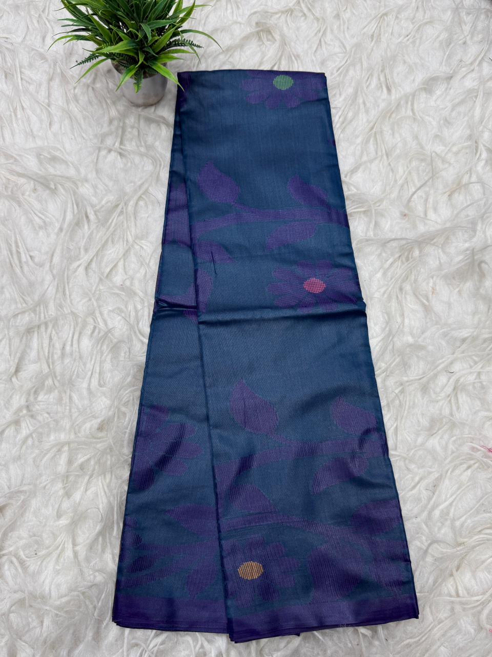 Kolkata Pattu Saree