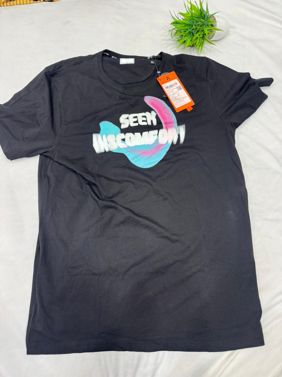 Ladies T-shirts L Size