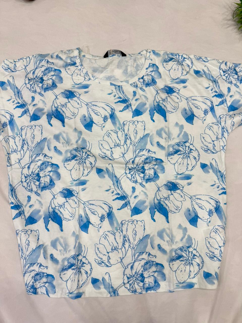 Ladies T-shirts L Size