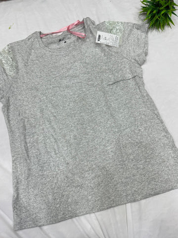 Ladies T-shirts L Size