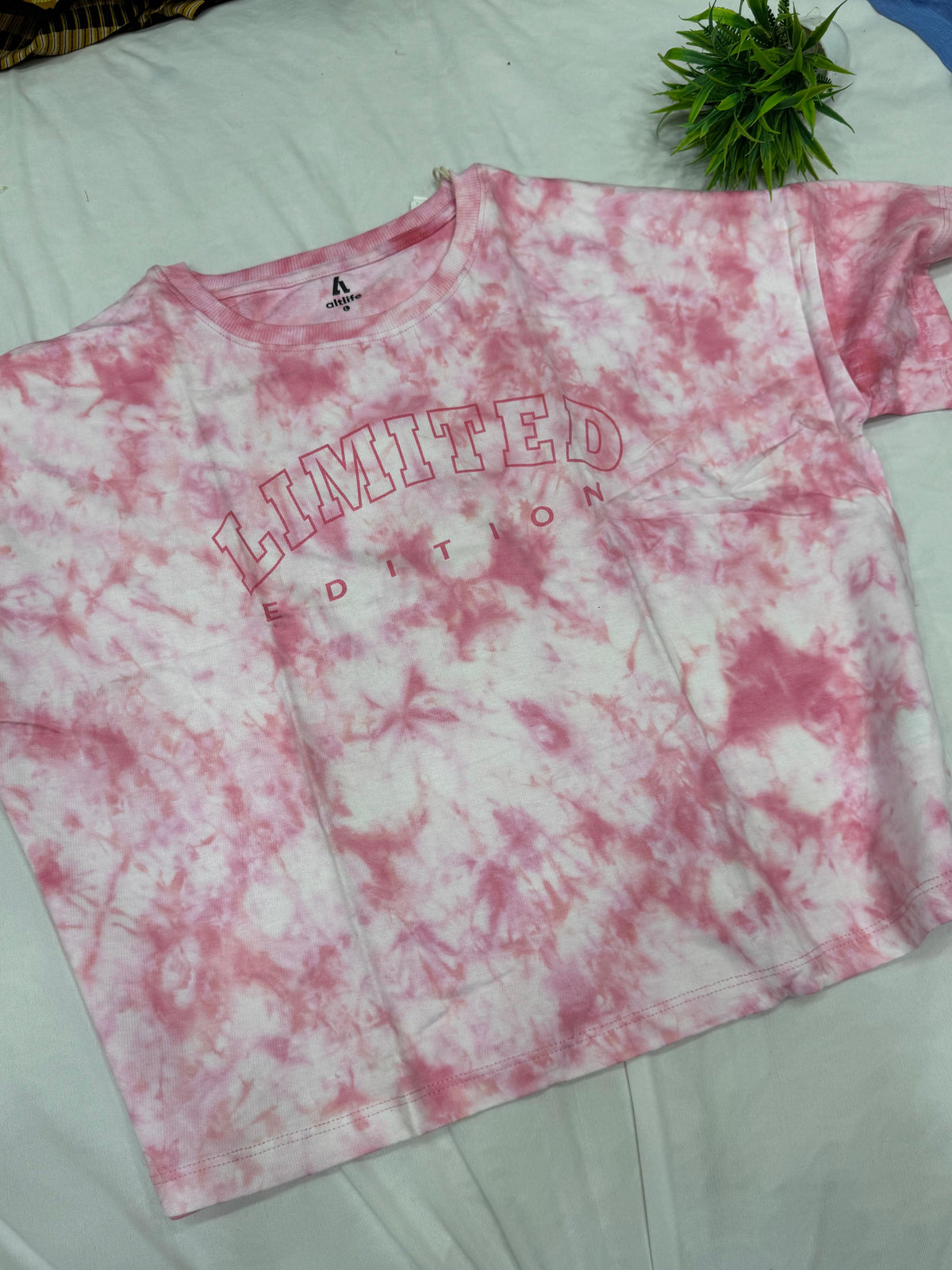 Ladies T-shirts L Size