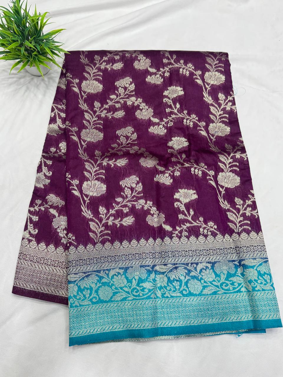 Semi Benarasi Sarees