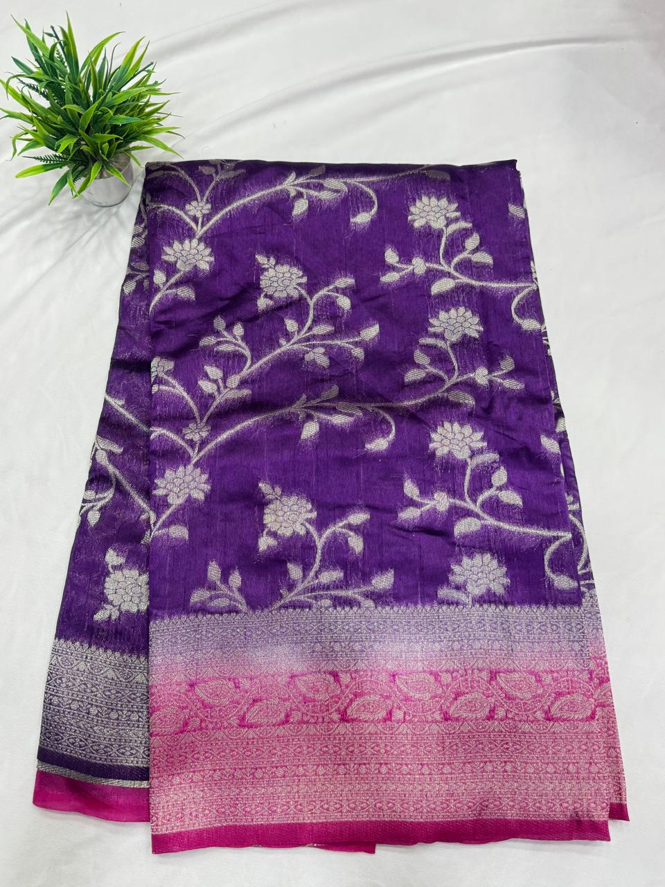 Semi Benarasi Sarees