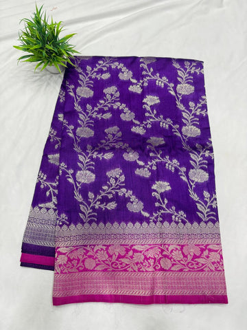 Semi Benarasi Sarees