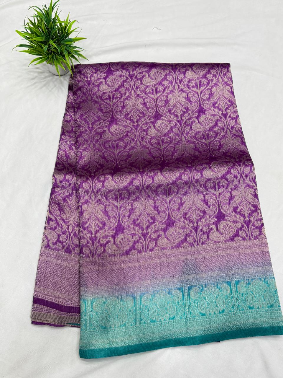 Semi Benarasi Sarees