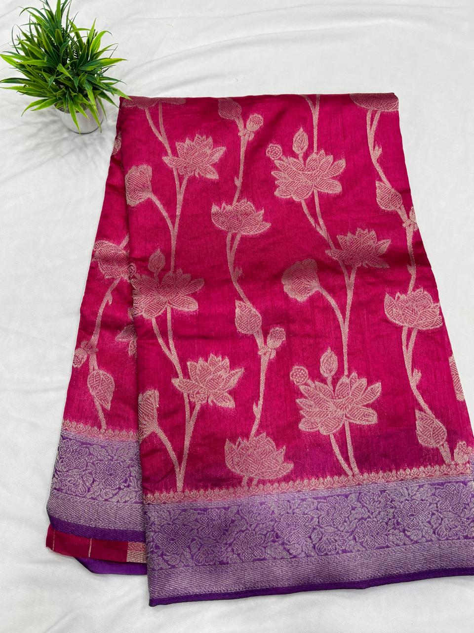 Semi Benarasi Sarees