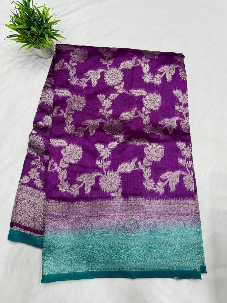 Semi Benarasi Sarees