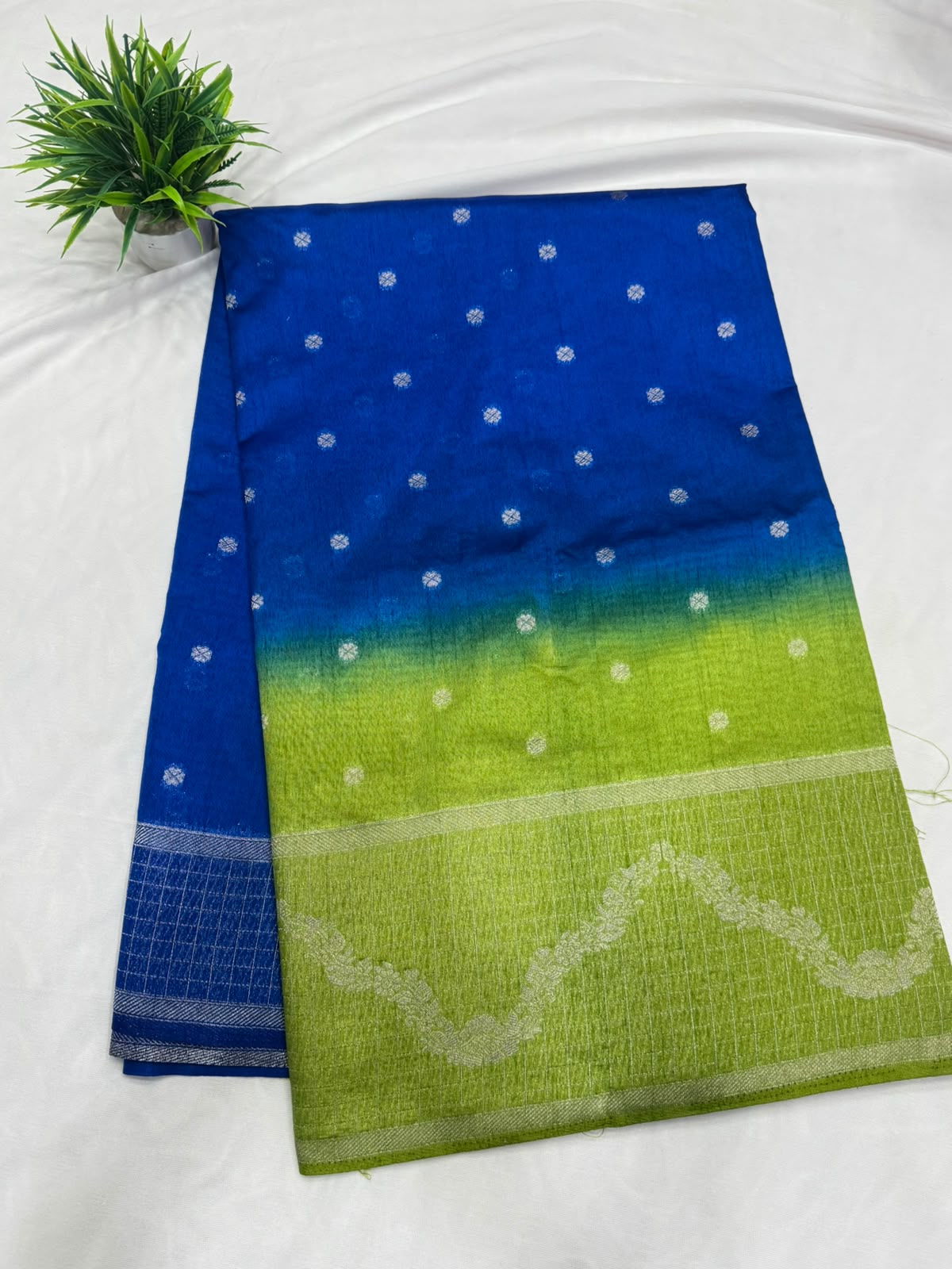 Semi Benarasi Sarees