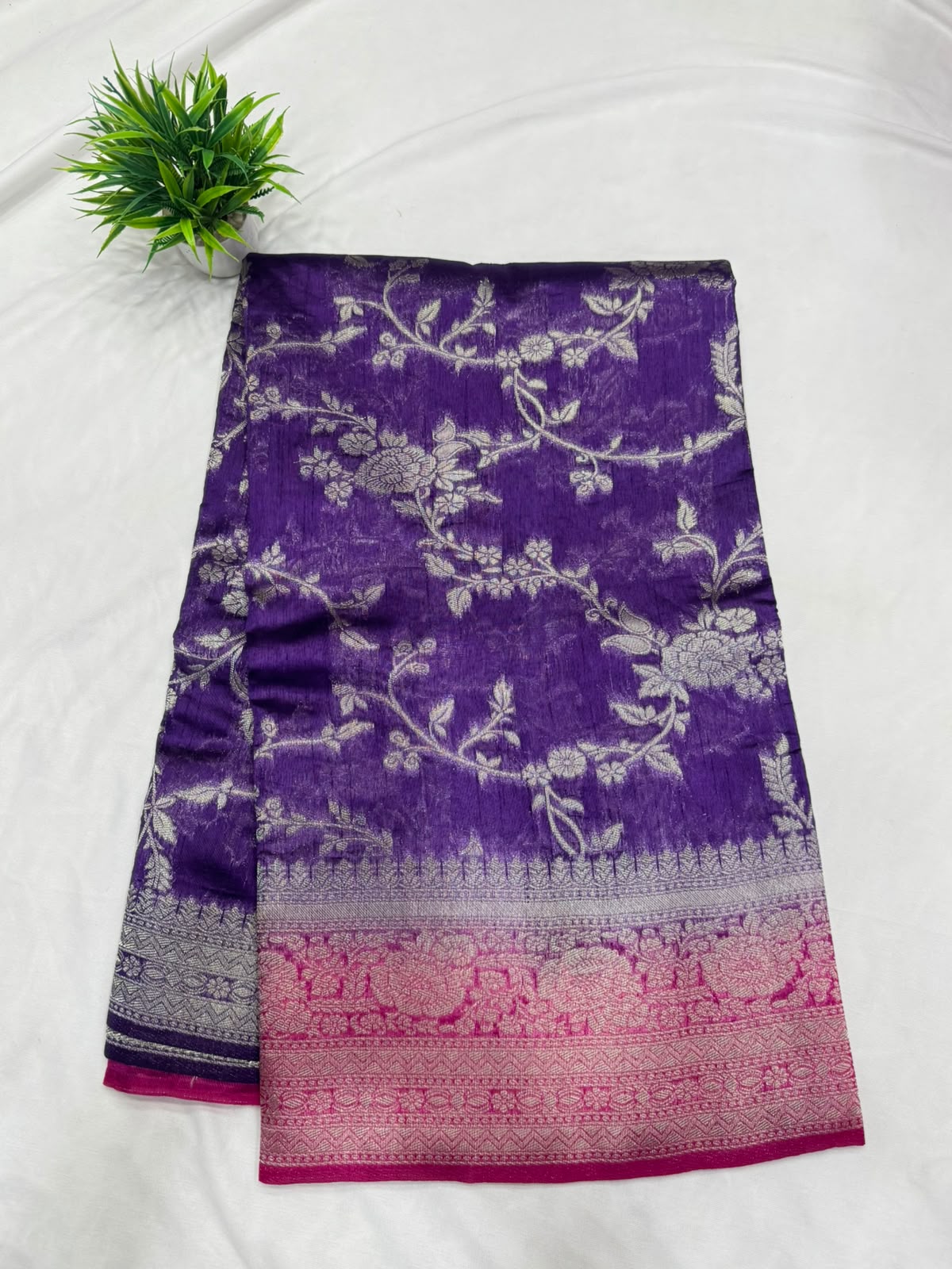 Semi Benarasi Sarees