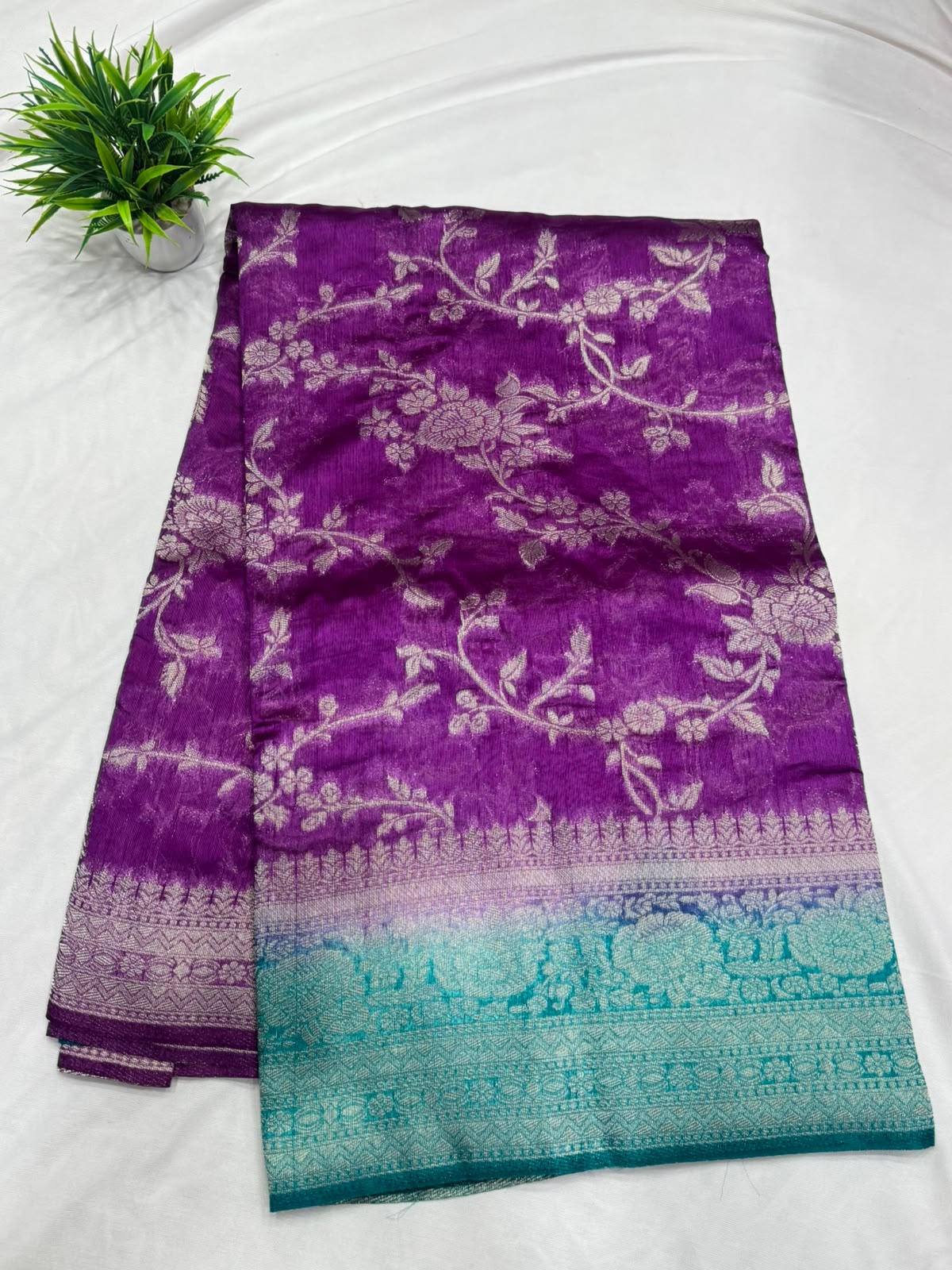 Semi Benarasi Sarees