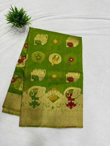 Benarasi saree