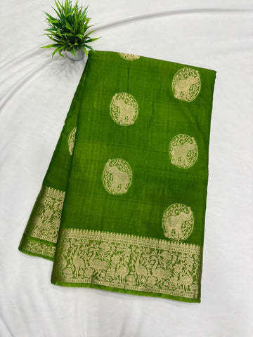 Benarasi saree