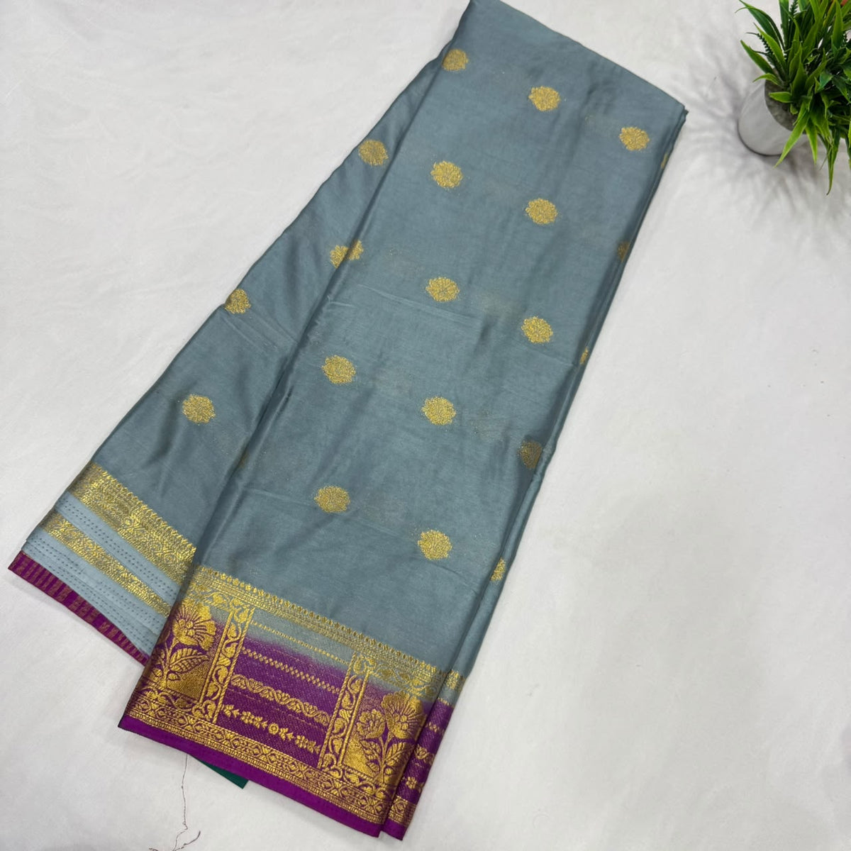 Benny Crape Saree