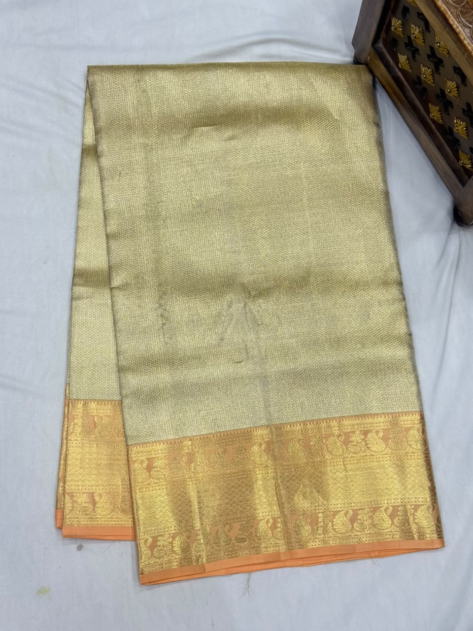 Pure kanjivaram 72gram Tissue saree