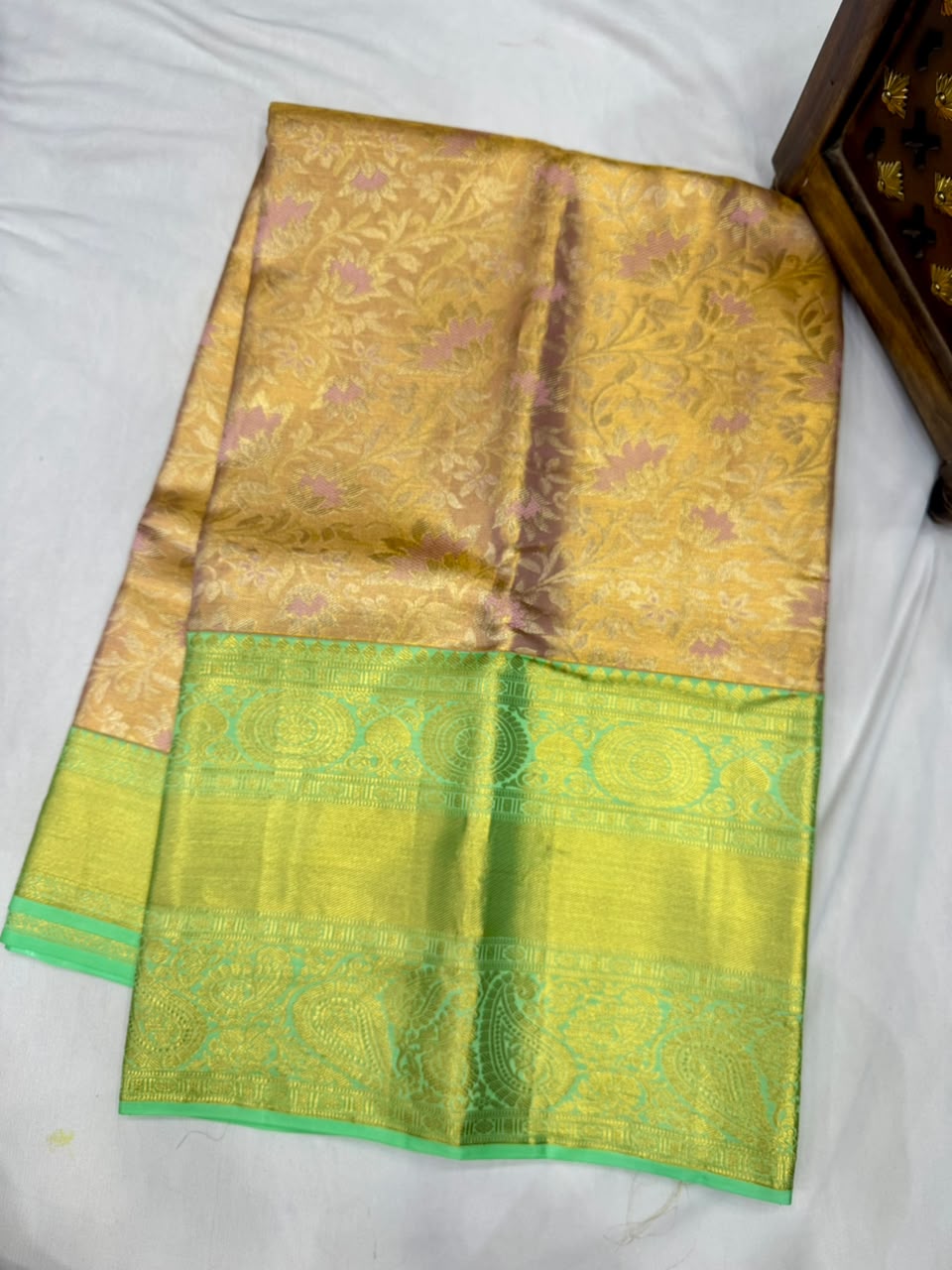 Pure kanjivaram 72gram Tissue saree