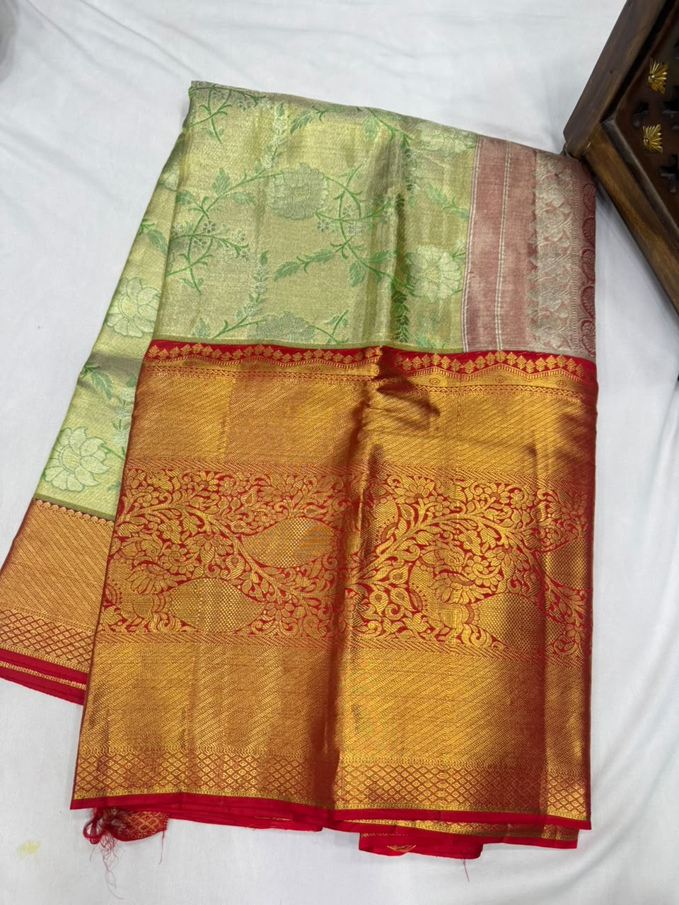 Pure kanjivaram 72gram Tissue saree