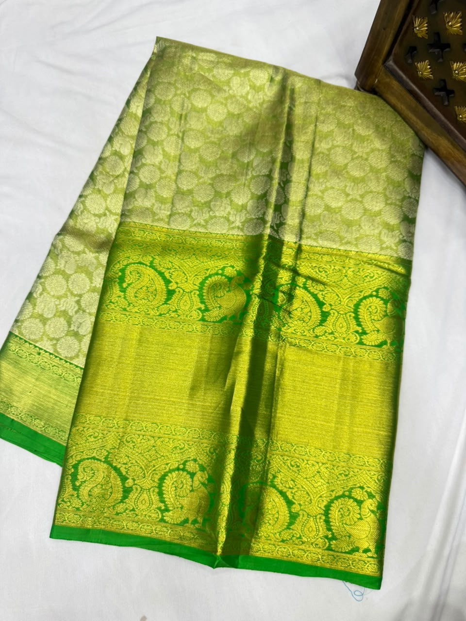 Pure kanjivaram 72gram Tissue saree